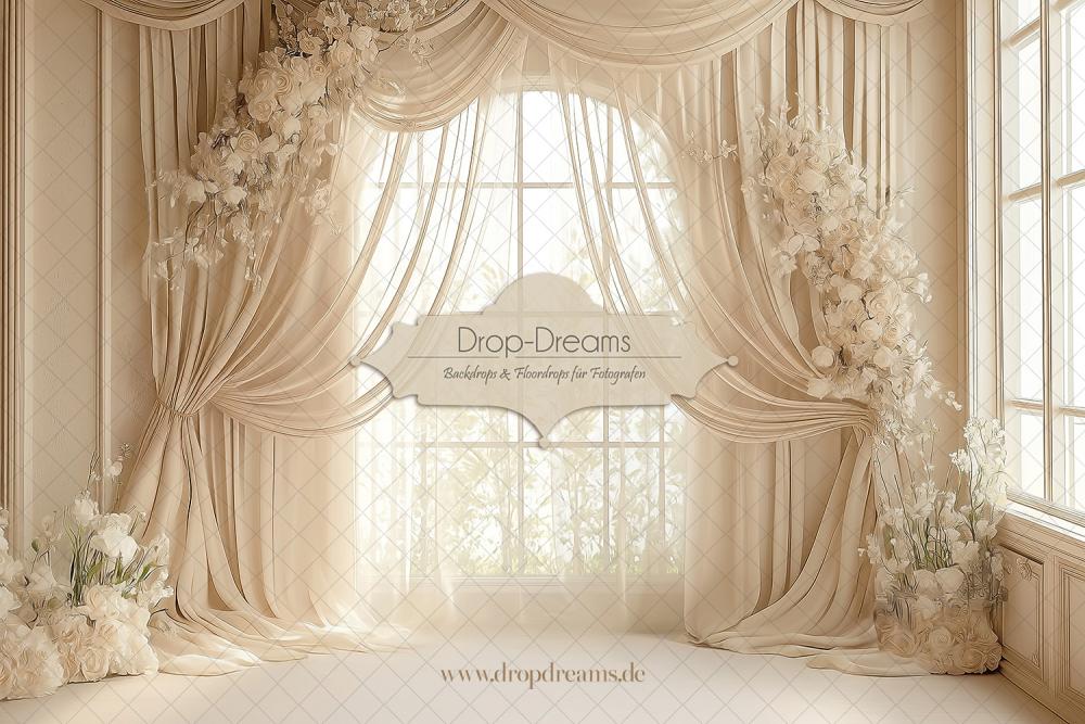 Backdrop-Frühling-Sz2025005-Fenster-Blumen-beige