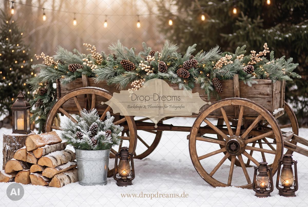 Weihnachts-Backdrop Winter Wagon III mit rustikalem Holzwagen, Petroleumlampen und goldenem Gegenlicht in Naturbraun und Creme von Drop-Dreams